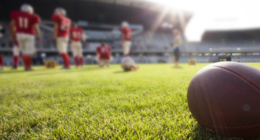 Venardi Zurada - Comercial de los San Francisco 49ers